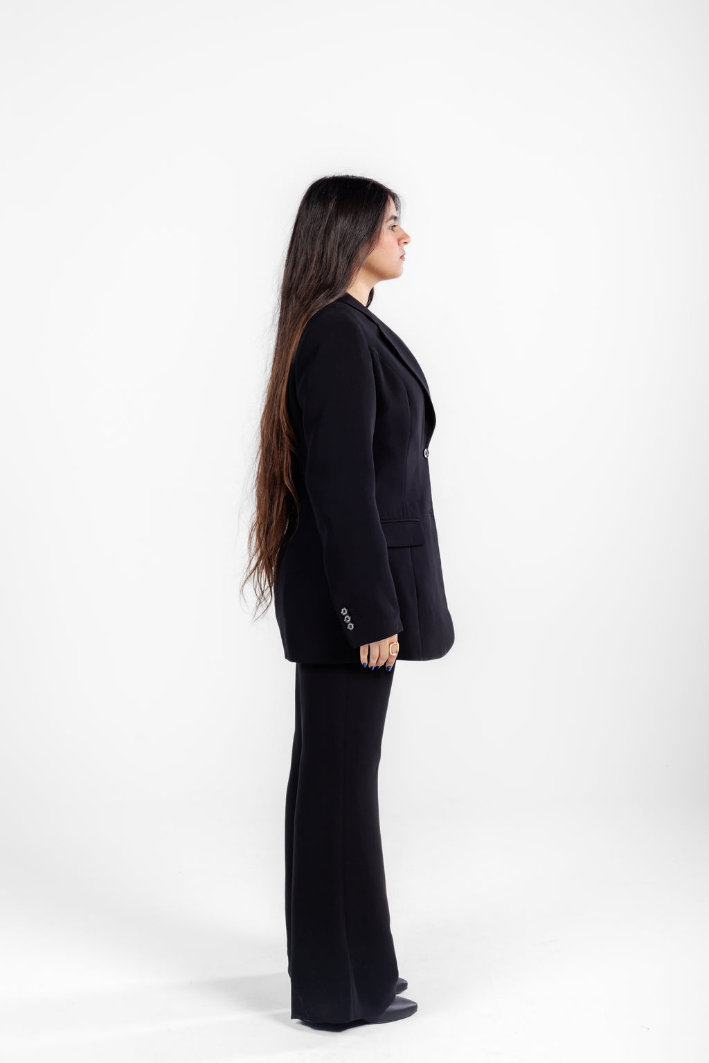 Black Three-Pieces Suit