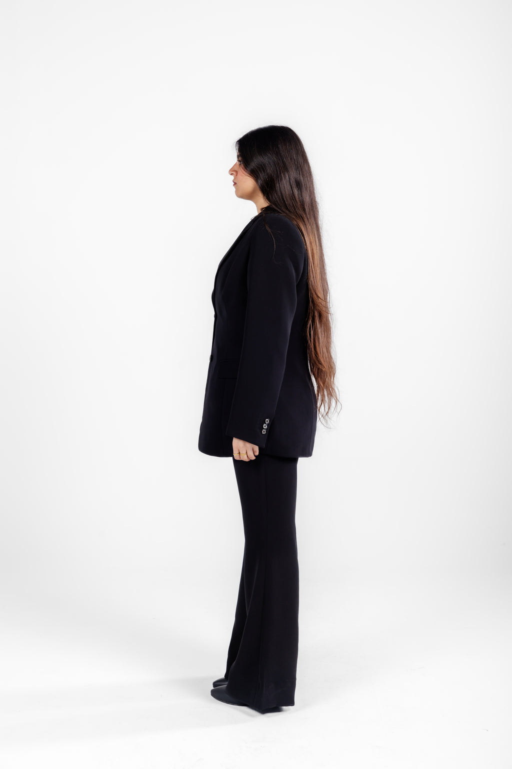 Black Three-Pieces Suit