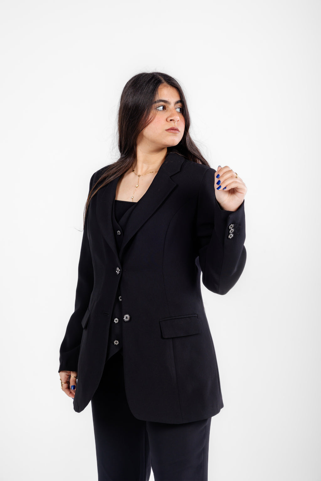 Black Three-Pieces Suit