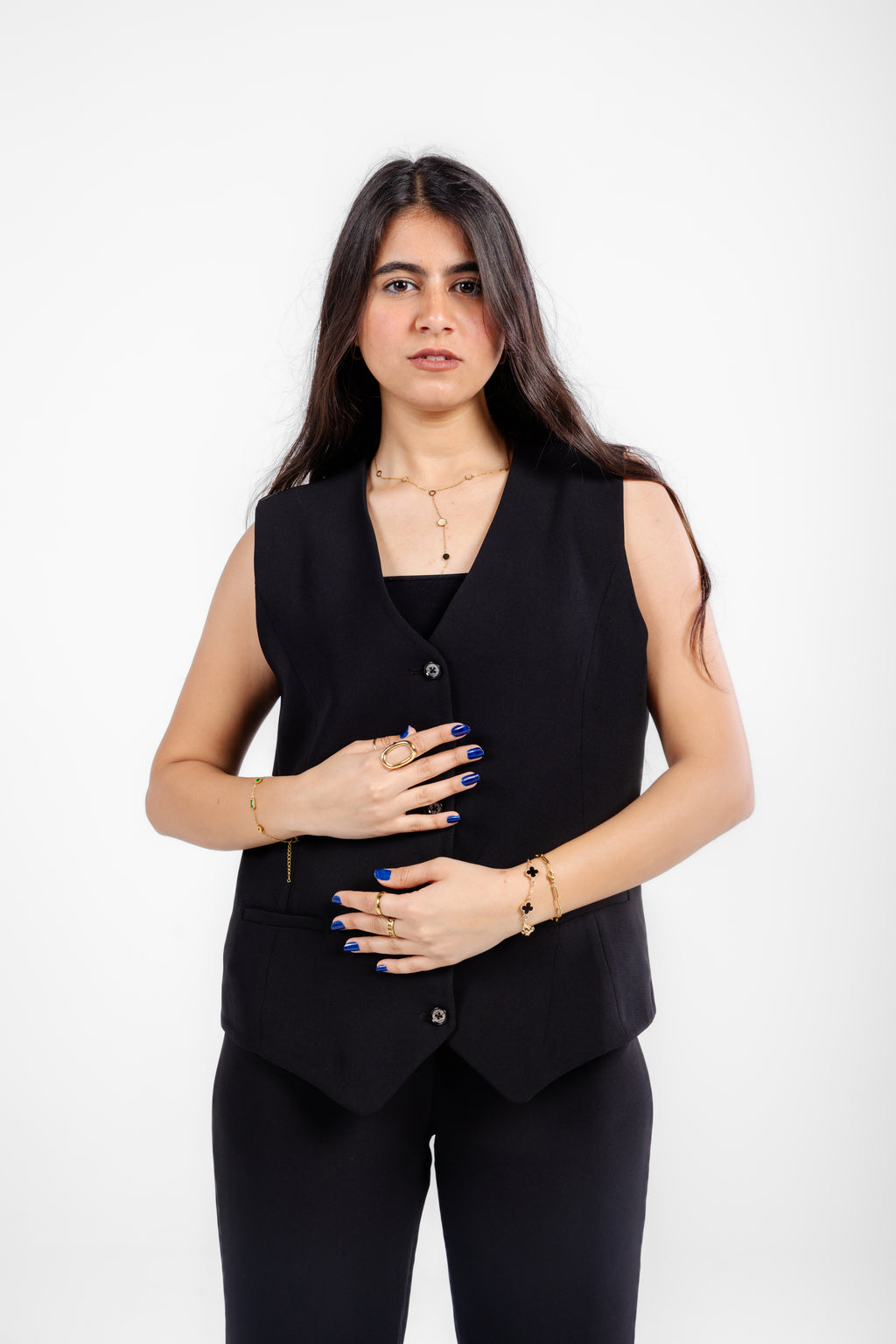 Black Three-Pieces Suit