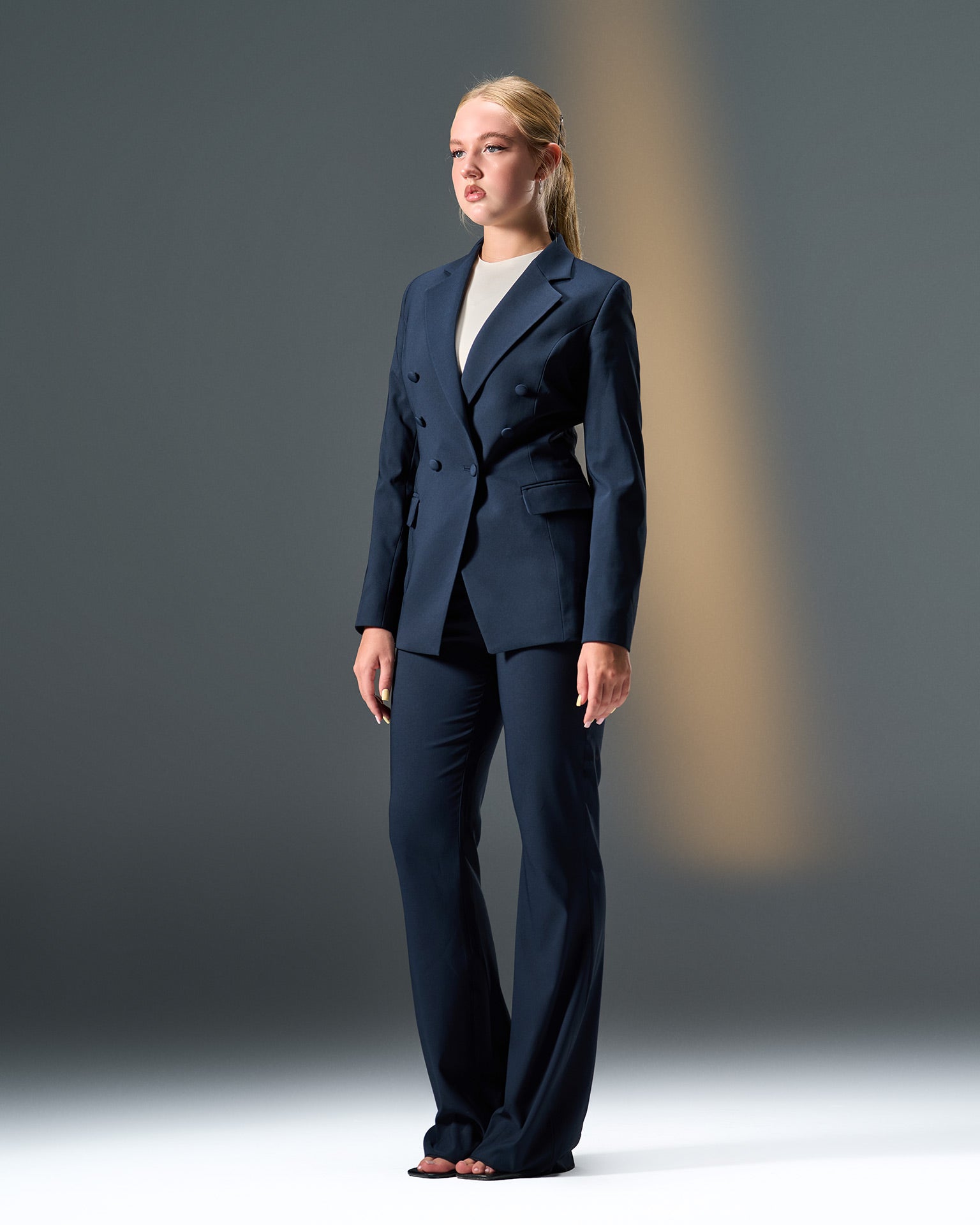 Monarch Tailored Suit – Navy Blue