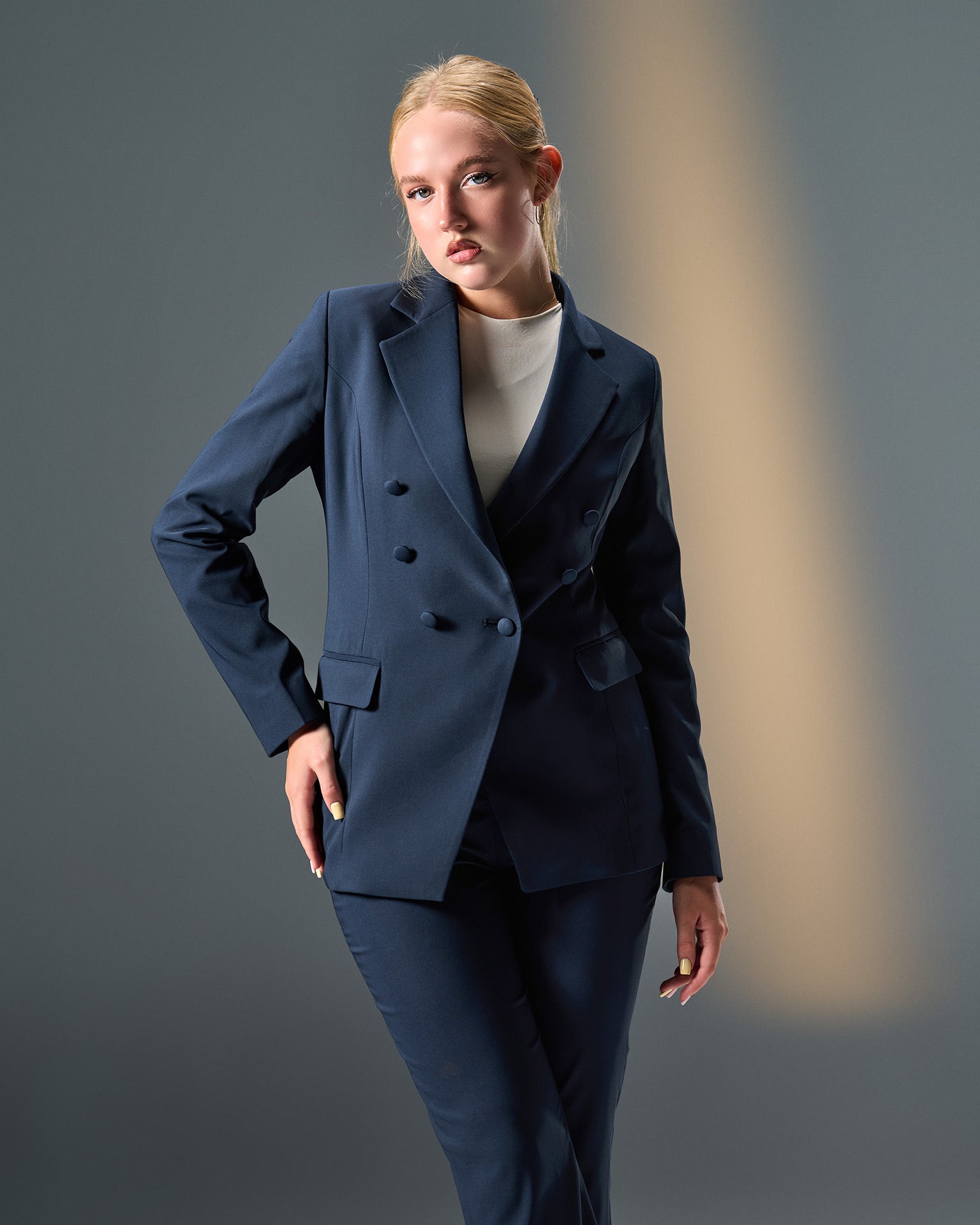 Monarch Tailored Suit – Navy Blue