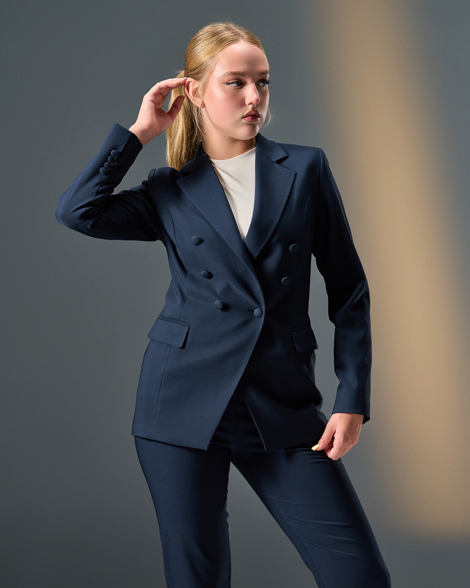 Monarch Tailored Suit – Navy Blue