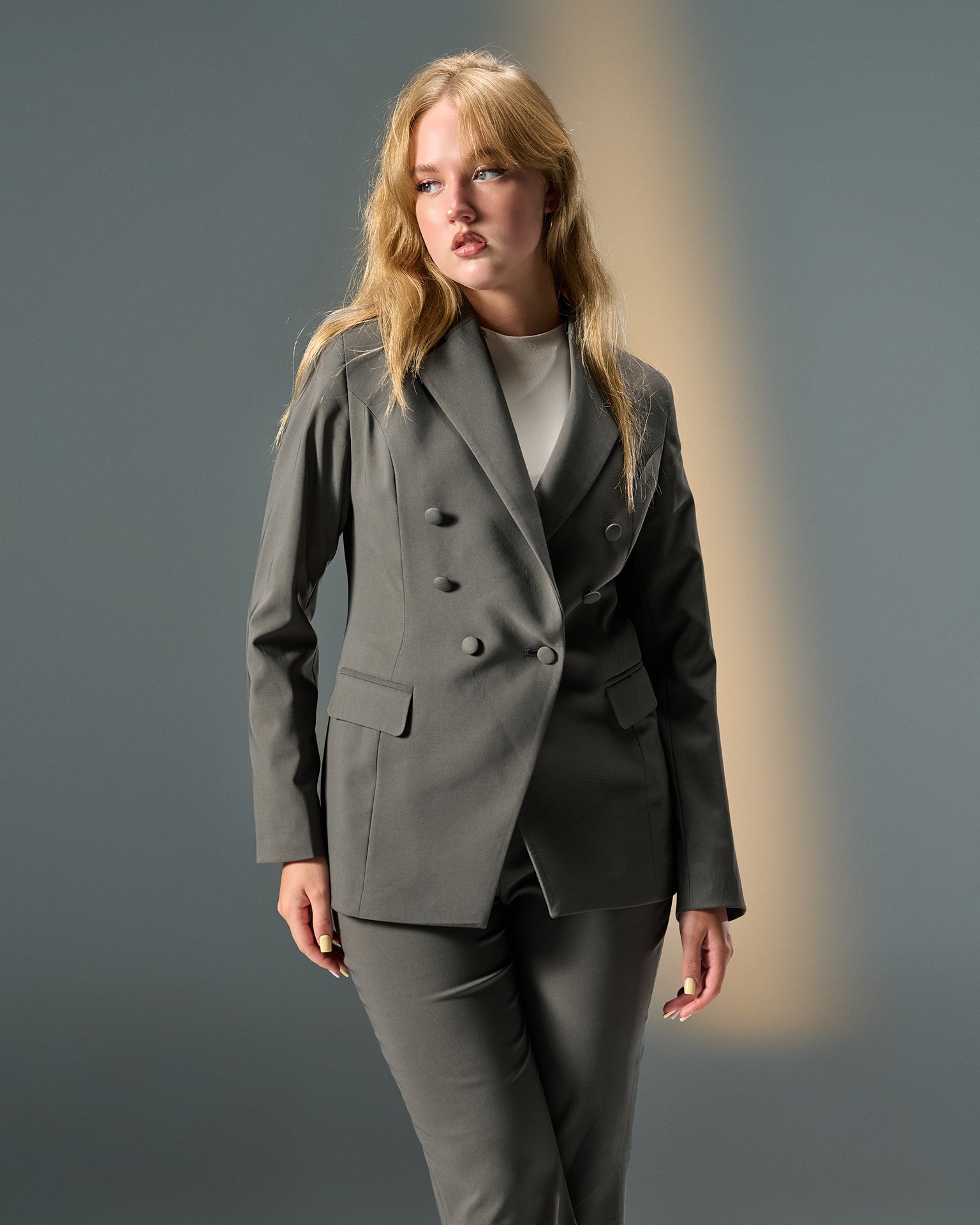 Monarch Tailored Suit – Charcoal Grey