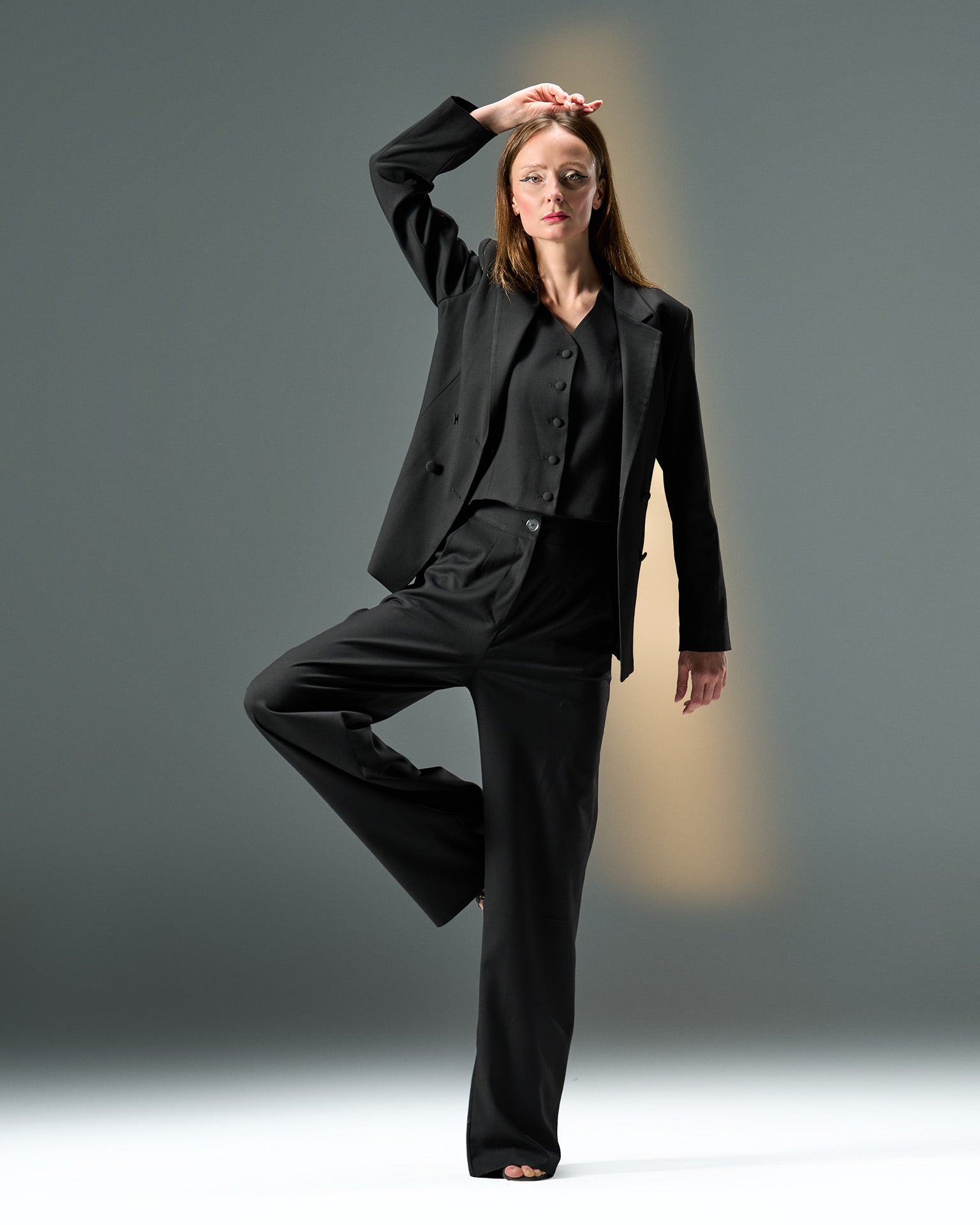 Prestige Three-Piece Suit – Black