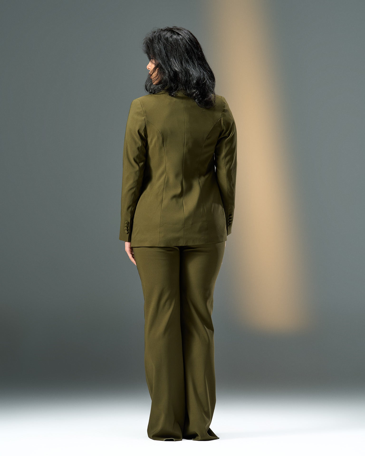 Monarch Tailored Suit – Olive Green