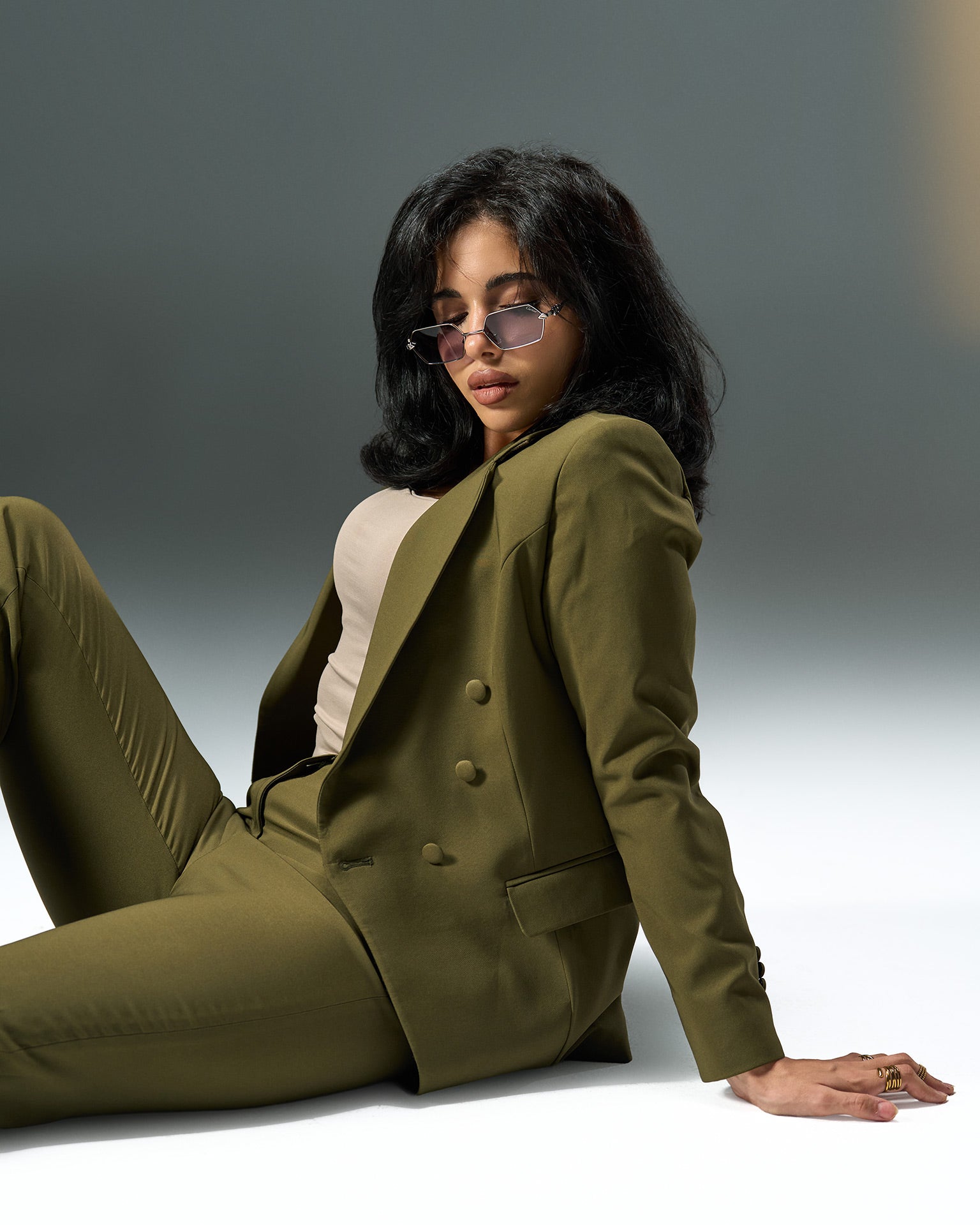Monarch Tailored Suit – Olive Green