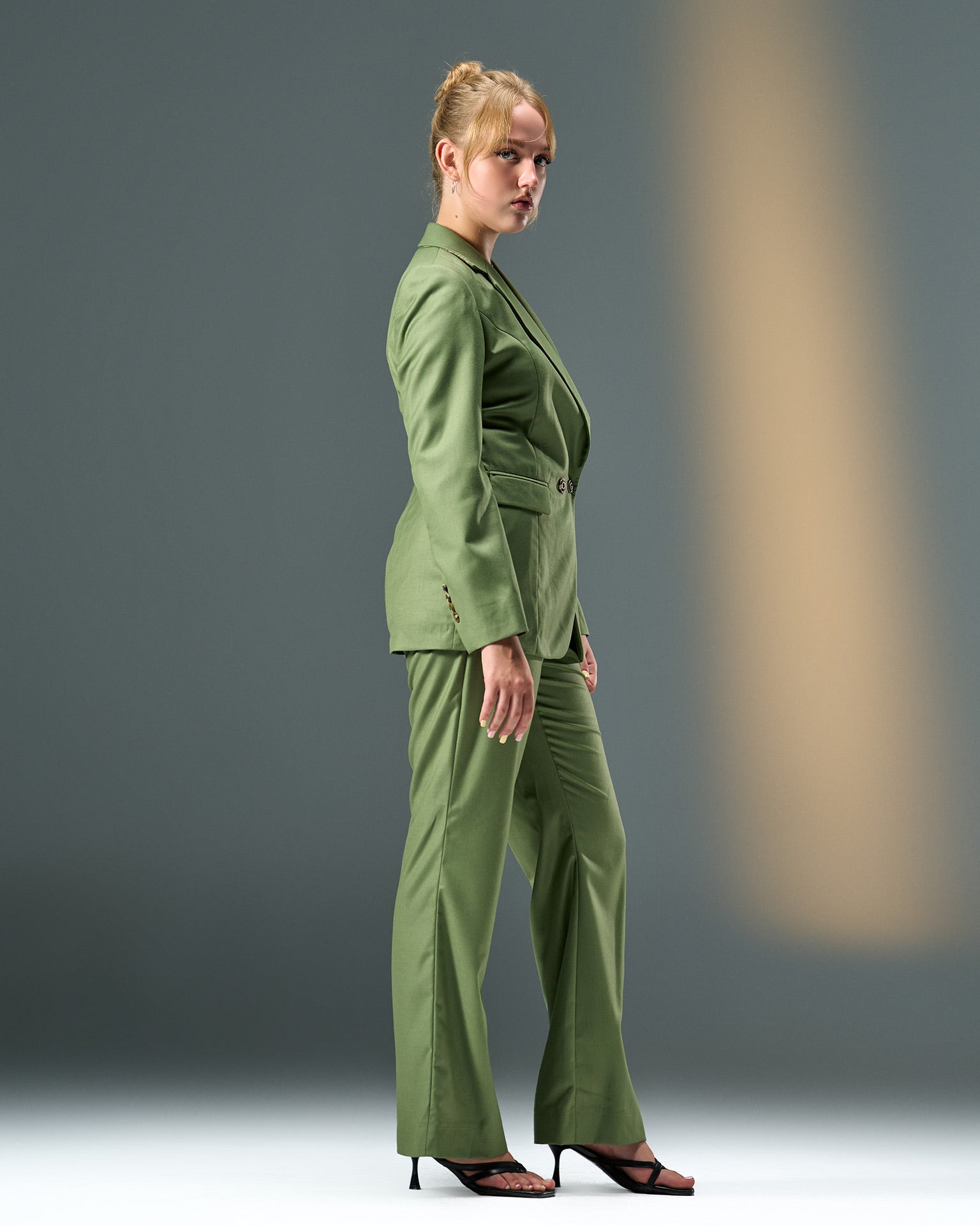بدلة Linen Tailored – أخضر تفاحي